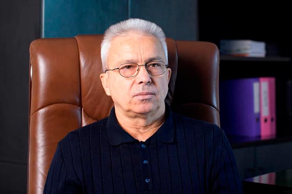 Ивнев Борис - врач-психотерапевт Ивнев Борис - врач-психотерапевт