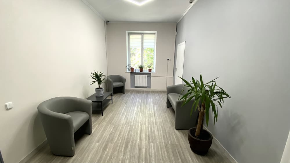 Холл клиники